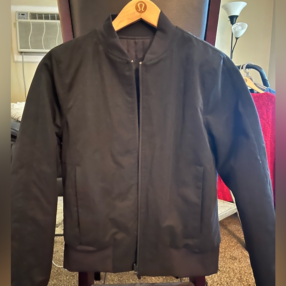 Lululemon Black Reversible Bomber Jacket/NeverWorn/Quilted/Flawless/Size (6)